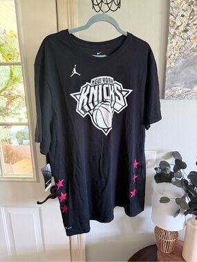 Jordan Black New York Knicks Graphic Tee